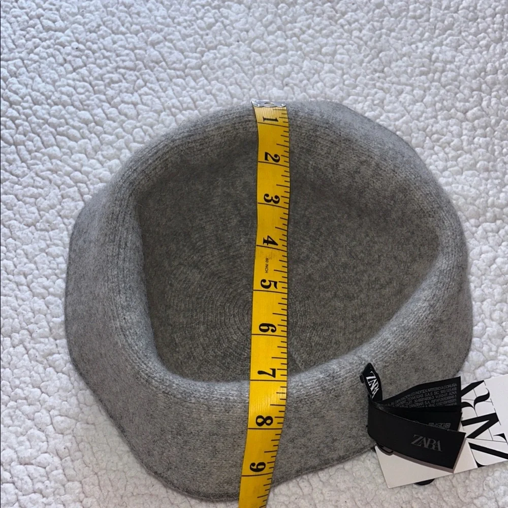 Zara Gray Felt Bell Cloche Hat